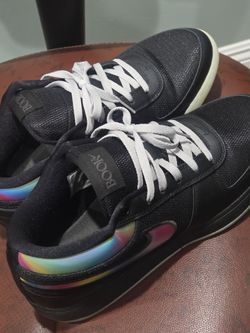 Nike Book Size 13 Sneakers
