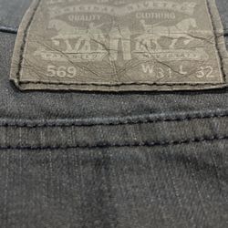 569 Loose Straight Fit Levi’s 31x32