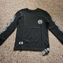 Black Chrome Heart Long sleeve 