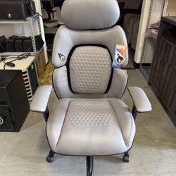 Brand new Centurion Gaming Chair with Adjustable Headrest -Gray