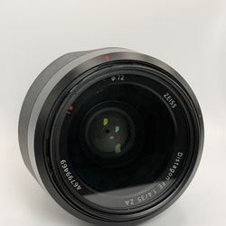 Sony Zeiss Distagon T* FE 35mm F1.4 ZA