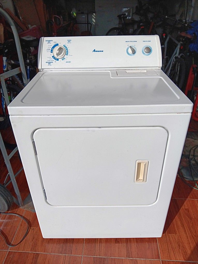 Amana Electric Clothes Dryer 