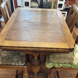 Vintage Table  with 4 Chairs 