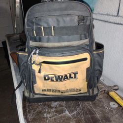 DeWalt Pro Tool Bag