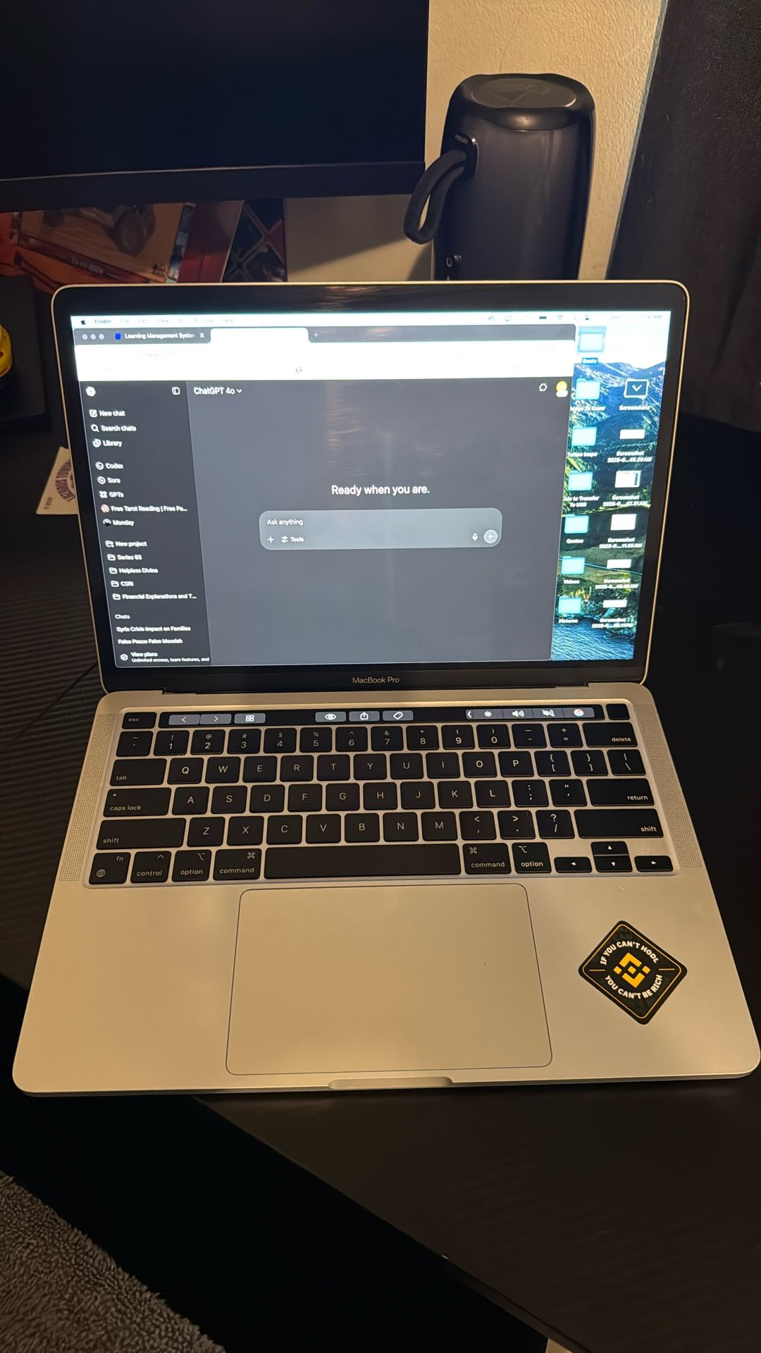 2020 Macbook Pro 256GB M1 Chip
