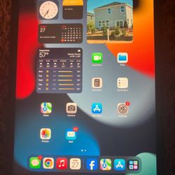 iPad 8th Gen (32 GB)