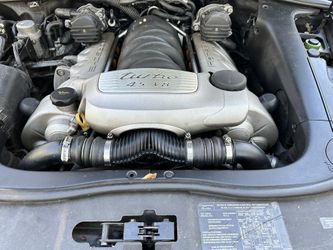 2005 Porsche Cayenne turbo