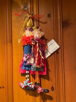 Vintage ruby lips studio for silvestri “girlfriends” hanging fabric dolls