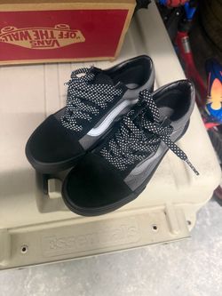 Kids sneaks