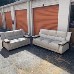 Sofa loveseat