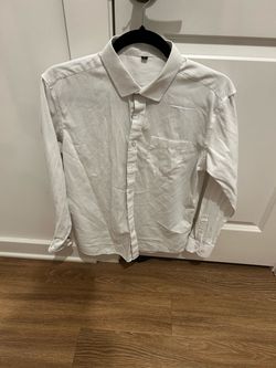 Men’s White Button-Down Long Sleeve Shirt