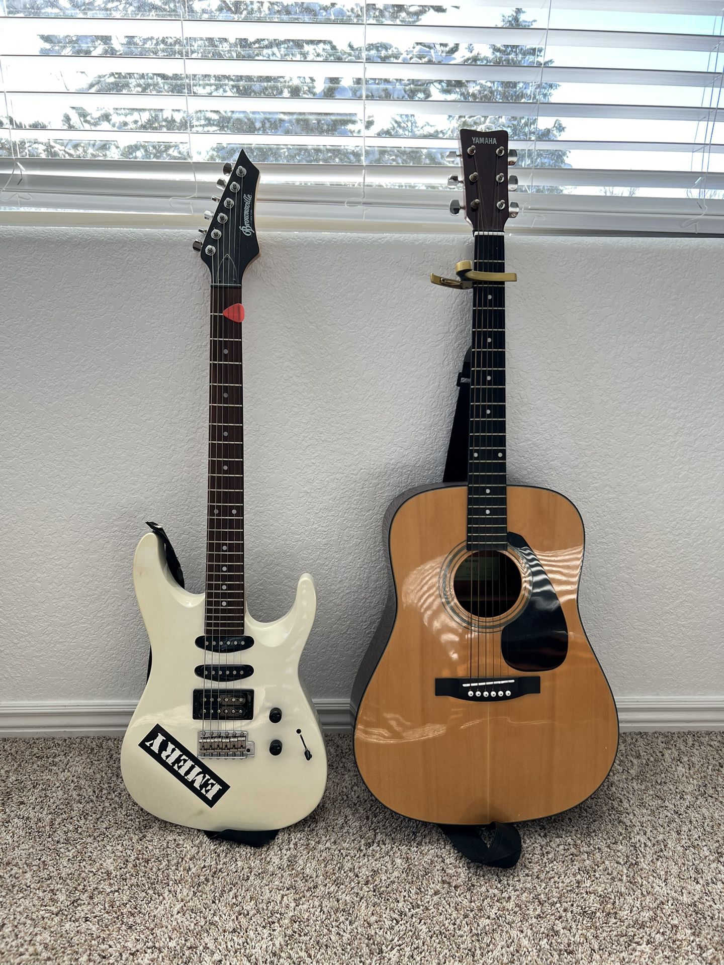 Electric & Acoustic Guitar