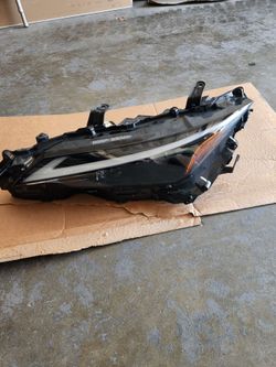 2021-2023 lexus is300 is350 left Headlight Led Oem