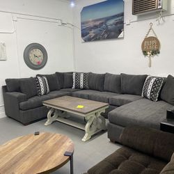 Grey Large 3 Piece Sectional ‼️take It Home With $39 Easy Approval ‼️