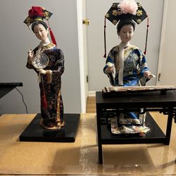 Chinese Dolls 