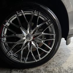 5 x 114.3 Kontro Luxury Rims And Tires 20 Inch (4) read description