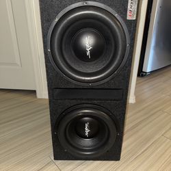 Dual 12 Skar Audio