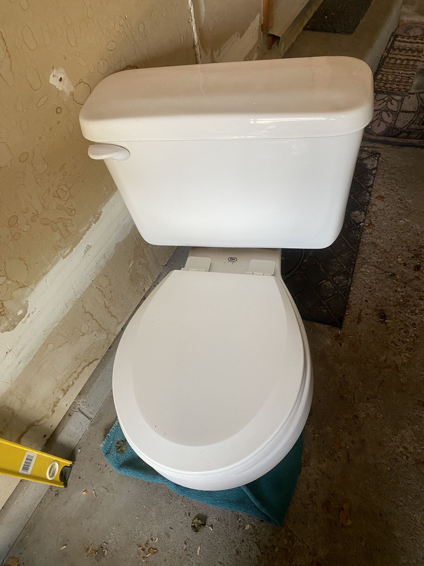 Bathroom Toilet And Medicine Cabinet