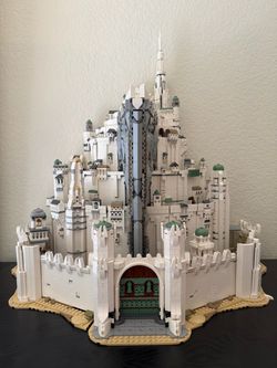 Lego Minas Tirith 11377 lord of the rings lotr