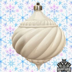 White Elegant Christmas Ornament Shatter Proof 5 Inches Pre Owned 