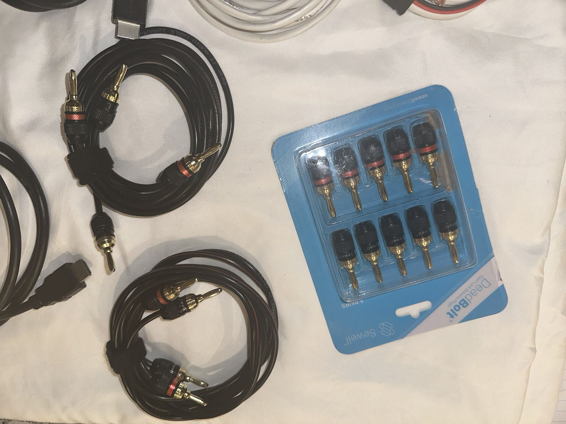 HDMI/ Banana Plugs/AWG WIRE