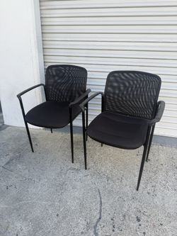 2 computer office desk chairs