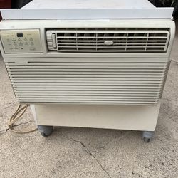 Kenmore Air Conditioning Unit