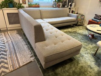 Room & Board Reese Sectional