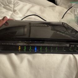 NETGEAR N600 WIRELESS ROUTER!