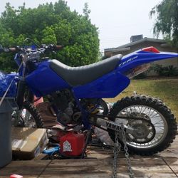 TTR250 Dirt Bike