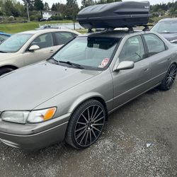 1999 Toyota Camry