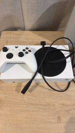 XBOX Series S w/ controller & power cable