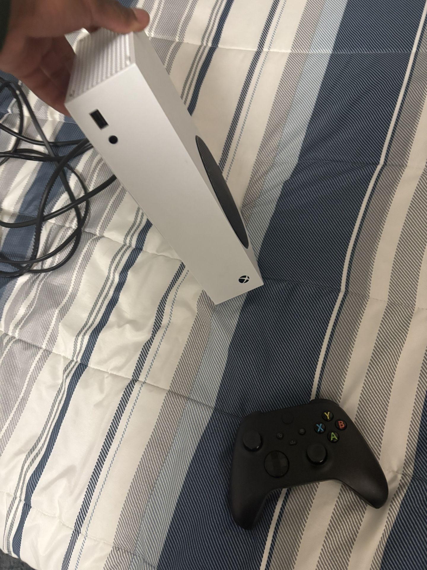 Xbox Series S With Controller