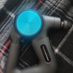 Theragun PRO PLUS