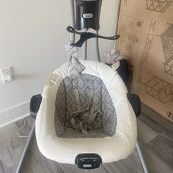 Graco Baby Swing