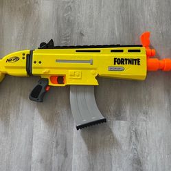 NERF Fortnite AR Elite Dart Blaster 2018 GOLD SCAR HASBRO EPIC GAMES Motorized