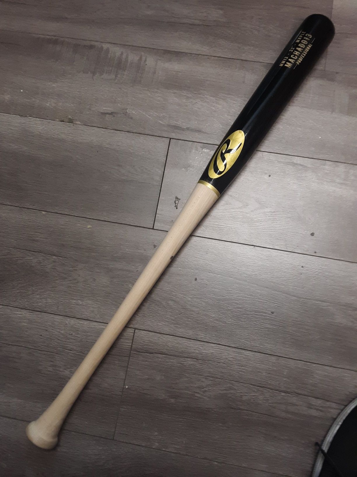 Manny Machado 13 32" Pro-Label Professional Model Maple Wood Baseball Bat - The Dugout