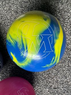 W/D spare bowling ball