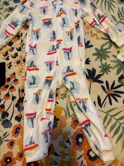One piece sleeper set no feet size 3 t new