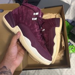 Jordan 12 Size 9