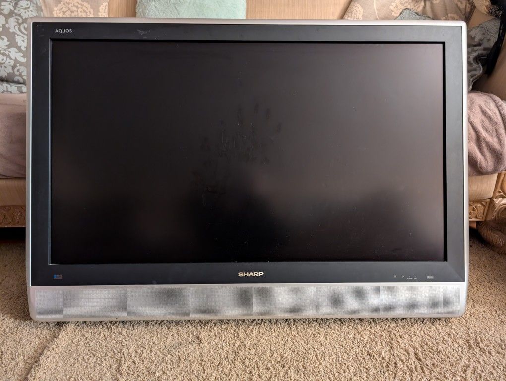 Sharp AQUOS Model LC-40C45U45" LCD TV