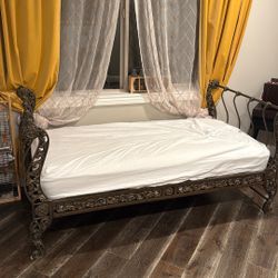 Luxury Iron Couch Bed + Brand New Mattress