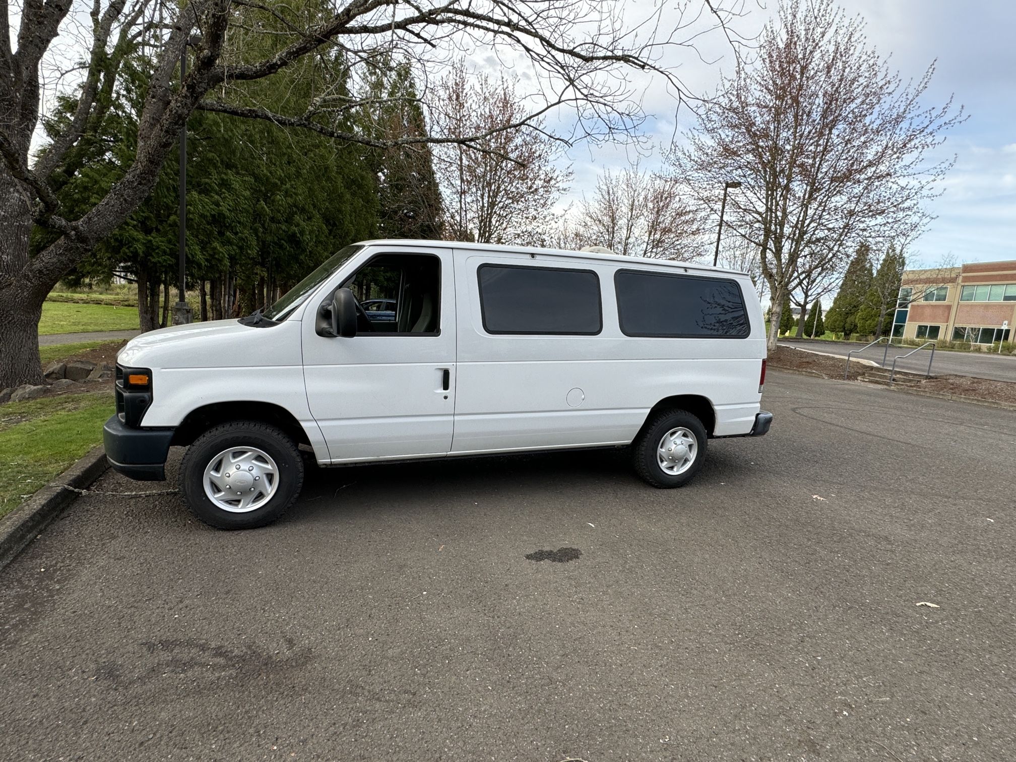 2008 Ford E-250