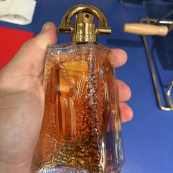 Men’s cologne