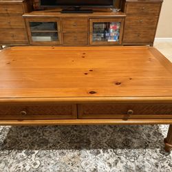 Wooden Coffee Table With 2 Drawers 