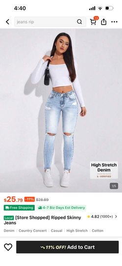 Women’s Distressed Jeans
