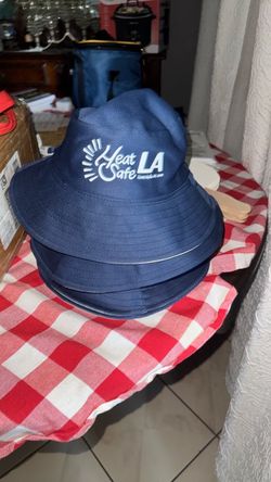 La hat