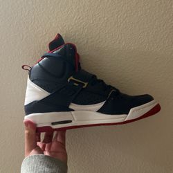 Air jordan flight 45 size 6Y