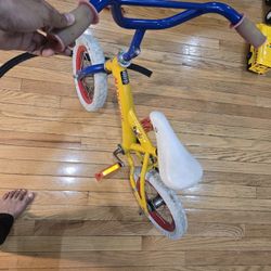 Small Kids Toddler Bike, Good Condition Just Need New Tires