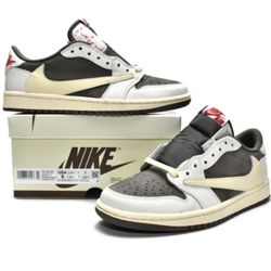 Jordan 1 Retro Low Travis Scott 